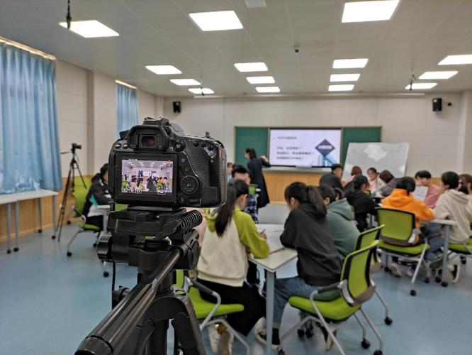 网络新闻与传播(专科 学制三年)